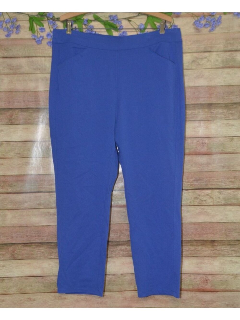 Chico's Travelers Pants 2.5R US 14 Royal Blue Pull On Stretch Straight Leg